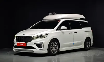 Kia Canival · 2019 год