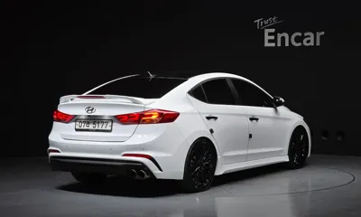 Hyundai Avante 2018, 80724 км, за 10300000 KRW