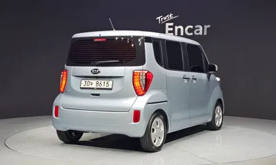 Kia Ray 2014, 142859 км, за 7000000 KRW