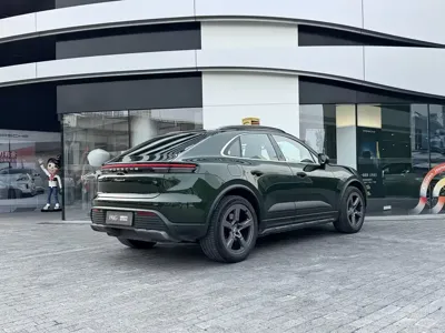 Porsche Macan EV 2025, 17000 км, за 598000 CNY - фото 9