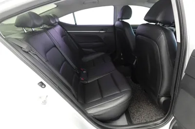 Hyundai Avante 2018, 96112 км, за 10200000 KRW - фото 19
