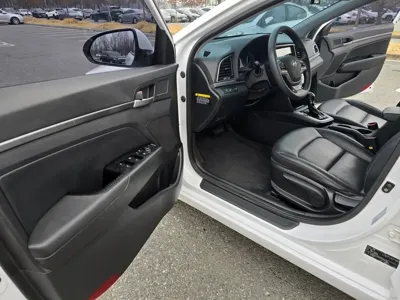 Hyundai Avante 2018, 57895 км, за 10900000 KRW - фото 11