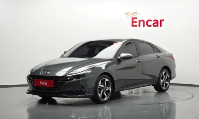 Hyundai Avante · 2021 год