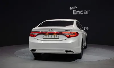 Hyundai Grandeur 2013, 188107 км, за 4900000 KRW
