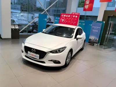 Mazda 3 Axela · 2018 год