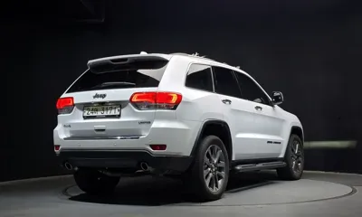 Jeep Cherokee 2018, 66573 км, за 17900000 KRW