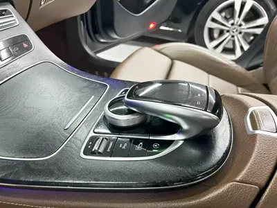 Mercedes-Benz E-Class 2018, 160000 км, за 128800 CNY - фото 12