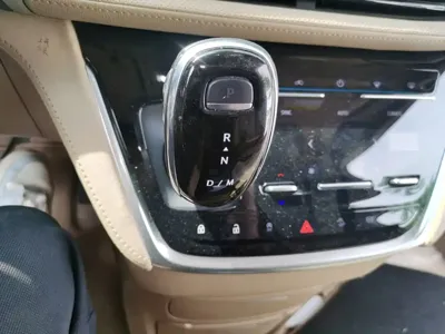 Buick GL8 2020, 81700 км, за 144800 CNY - фото 10