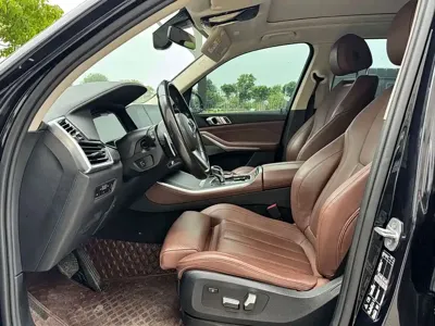 BMW X5 (Import) 2022, 32000 км, за 358800 CNY
