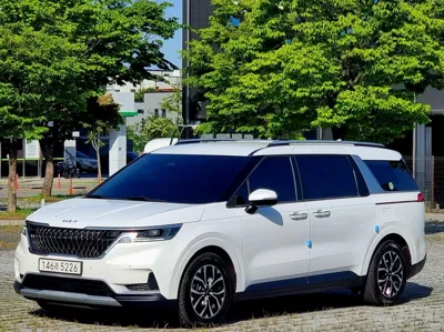 Kia Canival · 2022 год