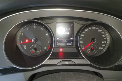 Volkswagen Magotan 2018, 88700 км, за 83866.12 CNY - фото 8