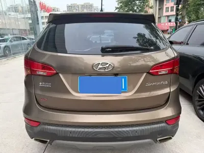 Hyundai Santa Fe 2013, 150000 км, за 19800 CNY - фото 4