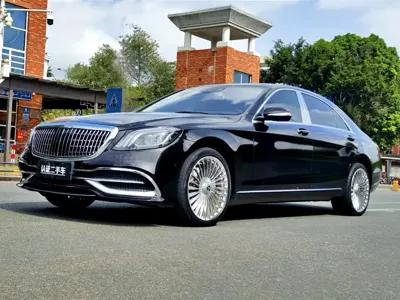 Mercedes-Benz S-Class · 2018 год