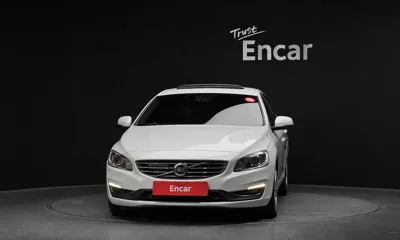 Volvo S60 2017, 124012 км, за 8800000 KRW