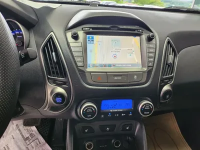 Hyundai Tucson 2015, 80000 км, за 6900000 KRW - фото 18