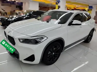 BMW X2 · 2023 год