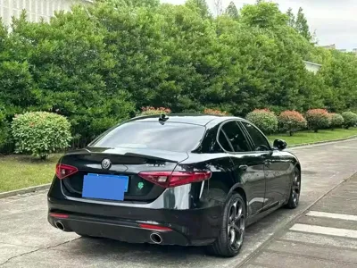 Alfa Romeo Giulia 2020, 58000 км, за 98800 CNY - фото 9