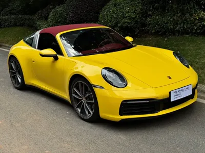 Porsche 911 2022, 14000 км, за 1278000 CNY - фото 6