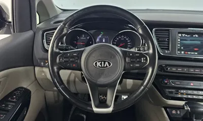 Kia Canival 2018, 149341 км, за 9900000 KRW - фото 14