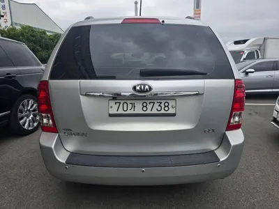Kia Canival 2013, 255861 км, за 2900000 KRW
