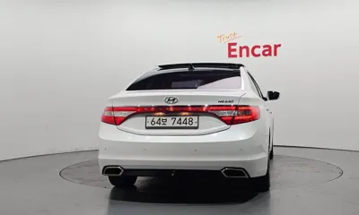 Hyundai Grandeur 2015, 155017 км, за 7500000 KRW - фото 4