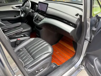 Roewe iMAX8 2021, 85000 км, за 79800 CNY - фото 10