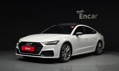 Audi A7 · 2022 год
