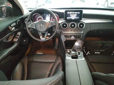 Mercedes-Benz C-Class 2018, 8400 км, за 139300 CNY - фото 7
