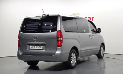 Hyundai Starex 2018, 224161 км, за 6800000 KRW