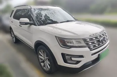 Ford Explorer 2016, 133900 км, за 100201.43 CNY