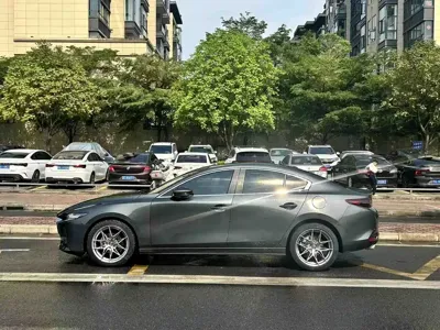 Mazda 3 Axela 2020, 90000 км, за 58800 CNY - фото 9