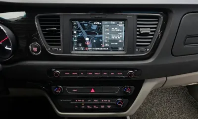 Kia Canival 2019, 19213 км, за 19900000 KRW - фото 14