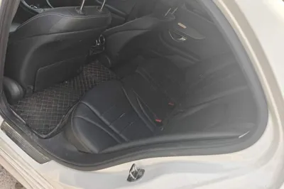Mercedes-Benz C-Class 2019, 28200 км, за 121554.49 CNY - фото 10
