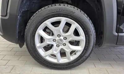 Jeep Renegade 2017, 126787 км, за 8300000 KRW - фото 5