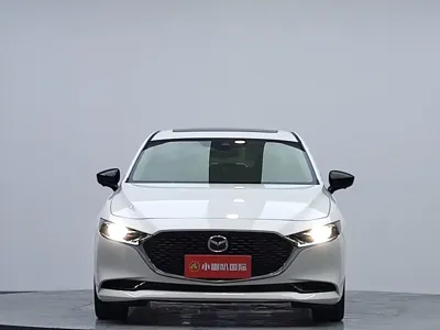 Mazda 3 Axela 2023, 44000 км, за 98800 CNY