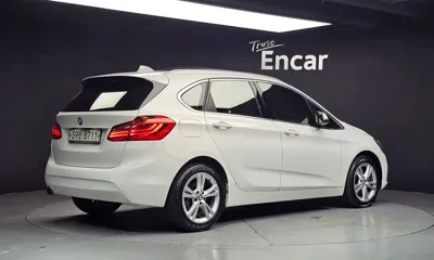 BMW 2-Series 2016, 151609 км, за 8500000 KRW