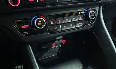 Kia Niro 2020, 101215 км, за 15990000 KRW - фото 18