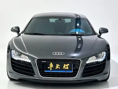 Audi R8 2010, 70000 км, за 188000 CNY