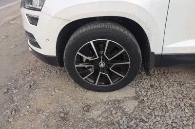 Skoda Karoq 2019, 59800 км, за 65083.76 CNY - фото 10