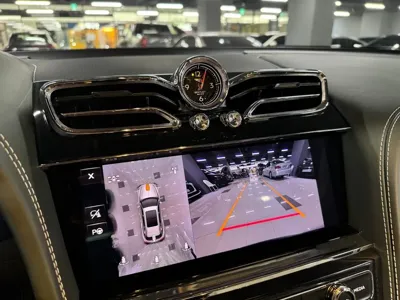 Bentley Bentayga 2024, 8900 км, за 350000000 KRW - фото 8