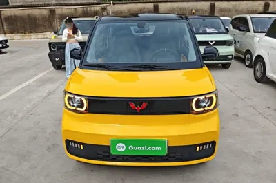 Wuling Hongguang MINIEV 2021, 10000 км, за 34900.77 CNY