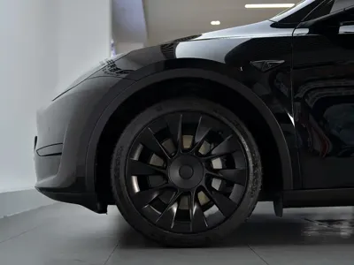 Tesla Model Y 2023, 34500 км, за 173800 CNY - фото 10