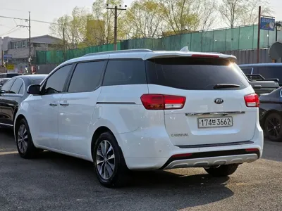 Kia Canival 2016, 206778 км, за 6700000 KRW