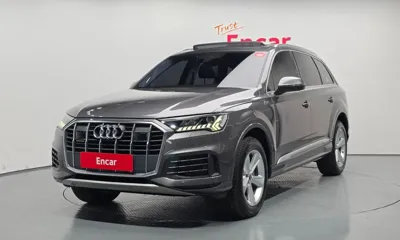 Audi Q7 · 2021 год