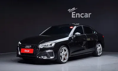 Audi A4 · 2022 год