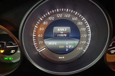 Mercedes-Benz E-Class 2015, 115400 км, за 93277.65 CNY - фото 11