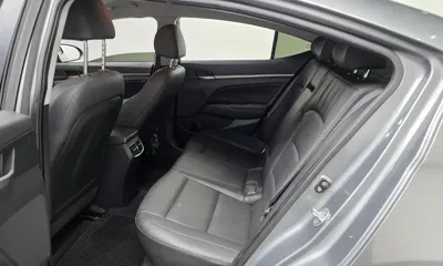 Hyundai Avante 2017, 121271 км, за 7990000 KRW - фото 12