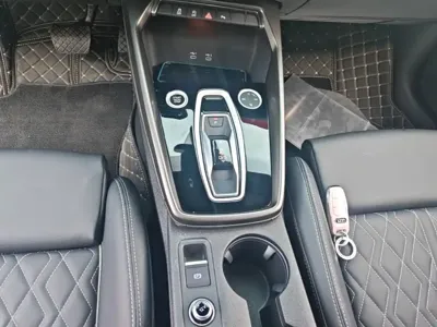 Audi A3 2026, 6400 км, за 137300 CNY - фото 11