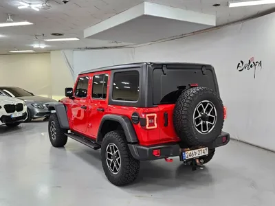 Jeep Wrangler 2024, 19049 км, за 59990000 KRW