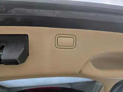 Kia Canival 2019, 51000 км, за 18900000 KRW - фото 18